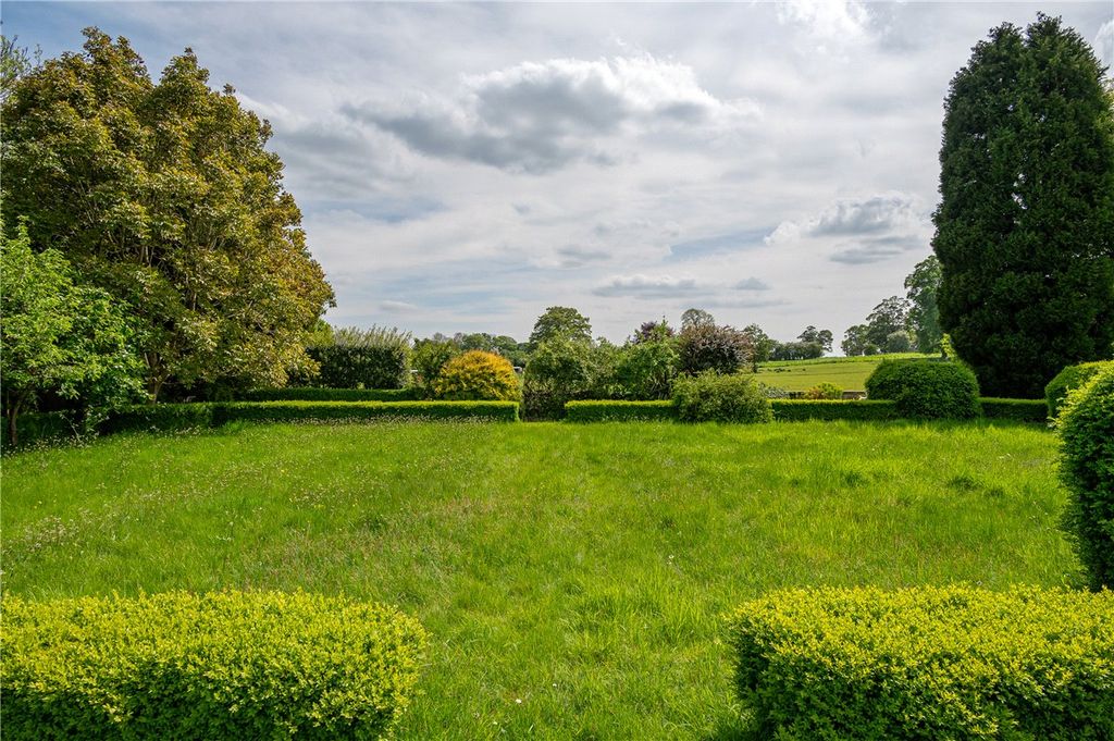 Property photo 3 of 31 Picture No. 55