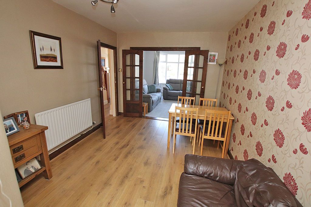 Property photo 3 of 12 Dining Sitting Room