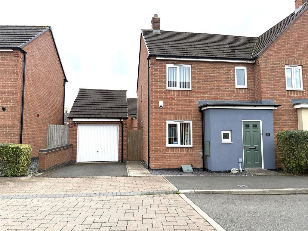 Property photo 1 of 21 4 Bag.Jpeg