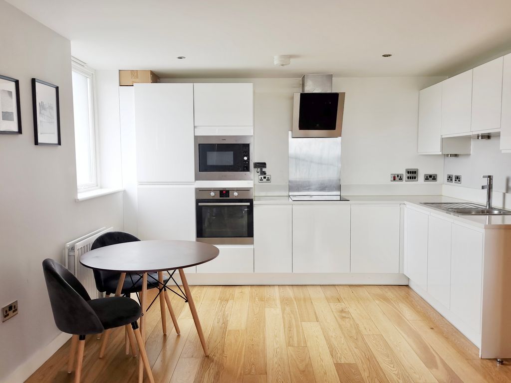 Property photo 2 of 12