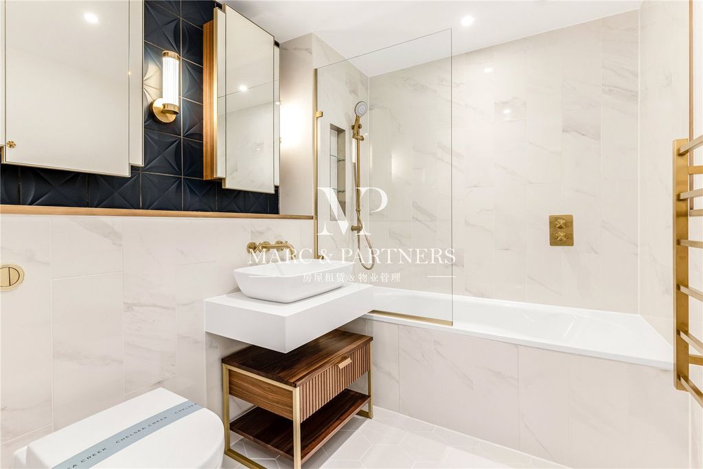 Property photo 2 of 15 Picture No. 35