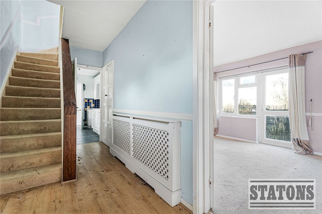 Property photo 3 of 17 Picture No. 34