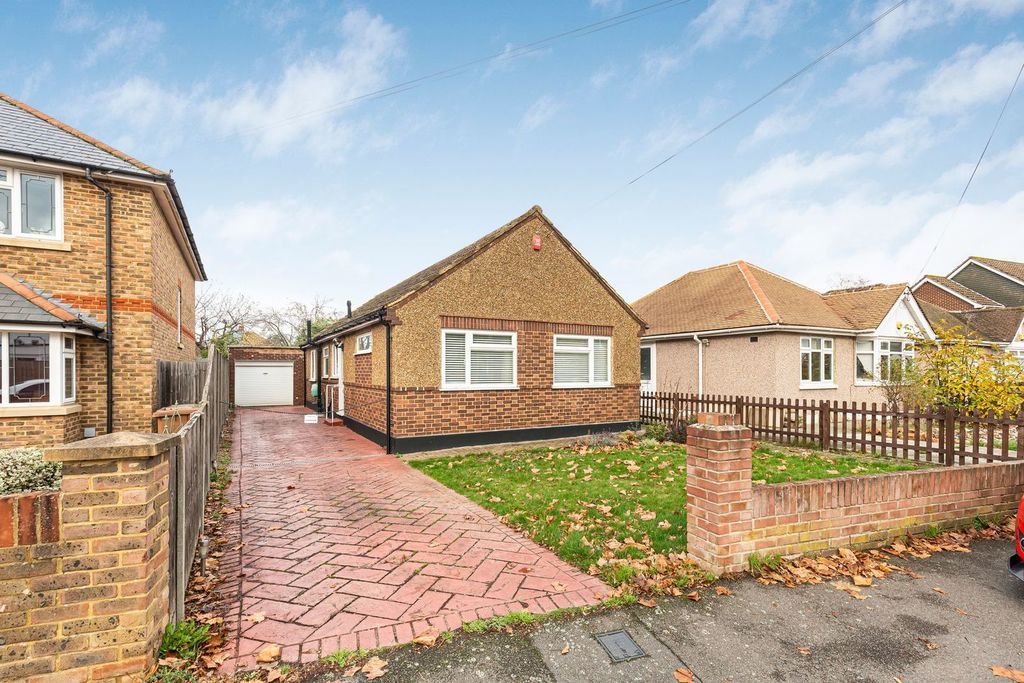 Property photo 1 of 18