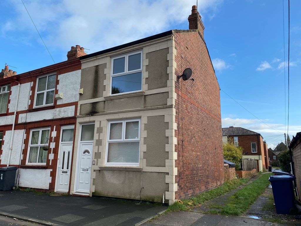 Property photo 1 of 8