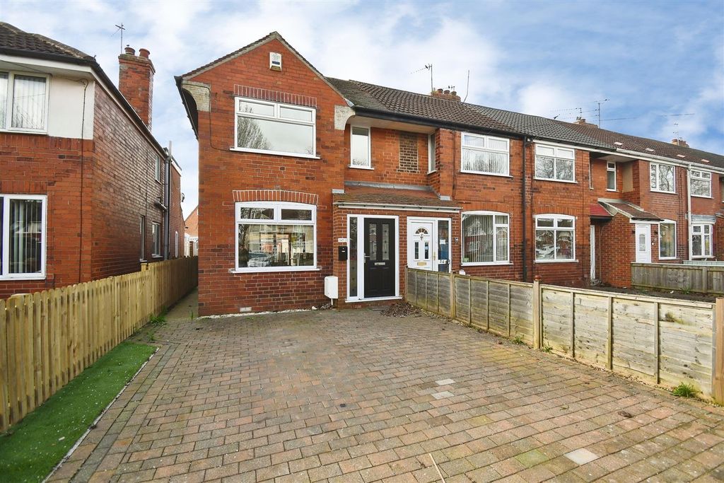 Property photo 1 of 15 Front External
