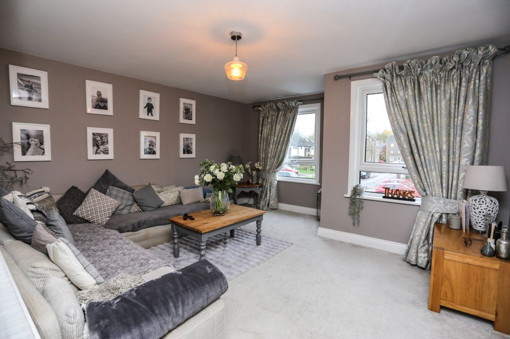 Property photo 3 of 21 Picture No. 07