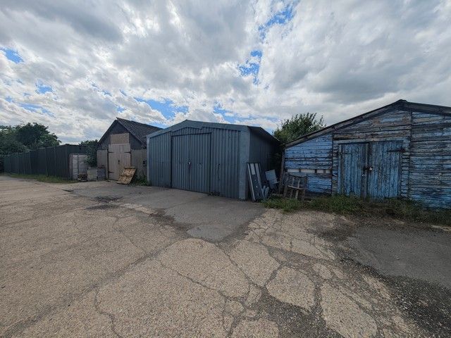 Property photo 1 of 5