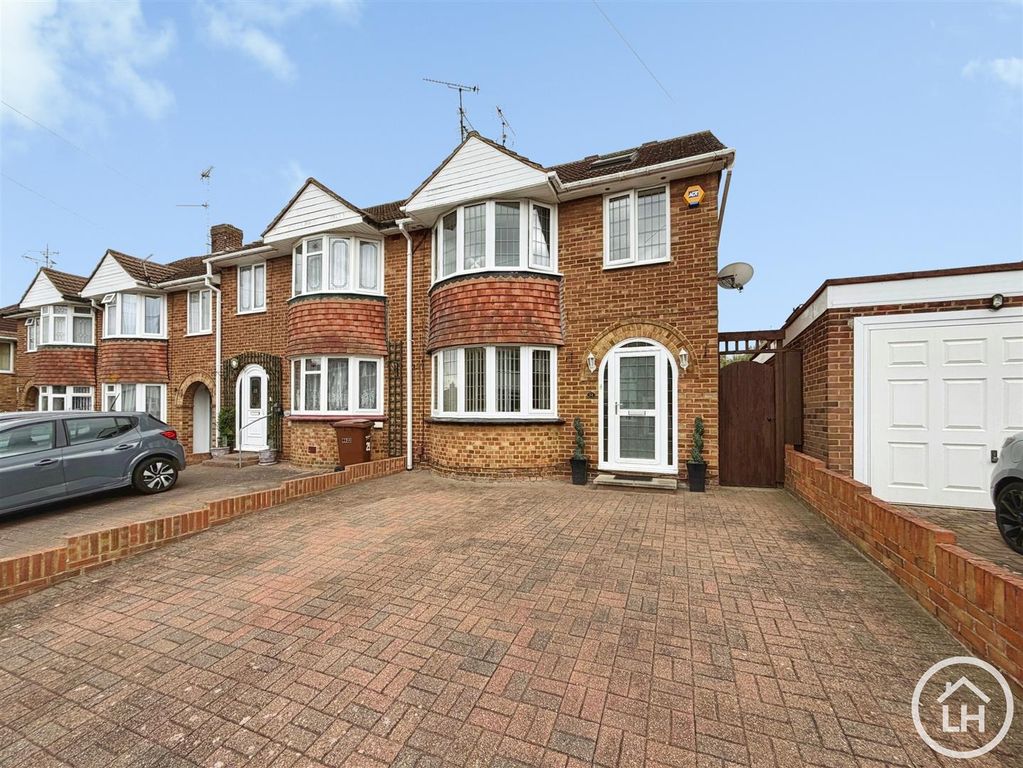 Property photo 1 of 20 External