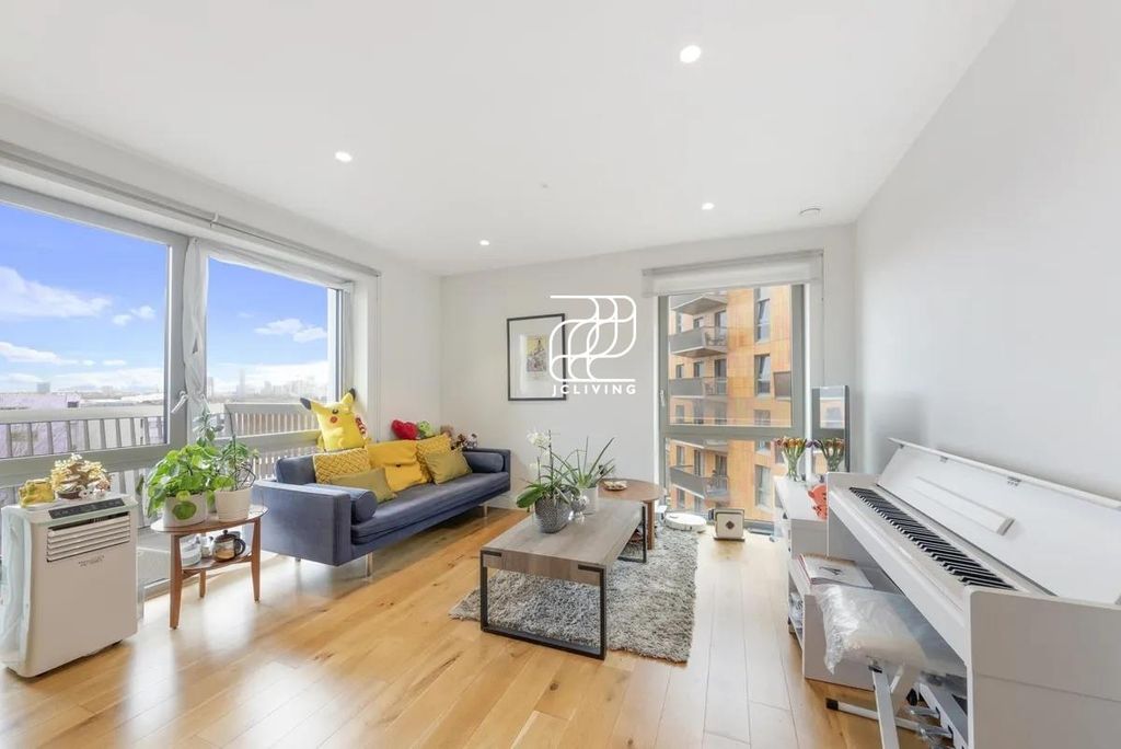 Property photo 3 of 9 29d2Bb5Fea8Def93Fb1c12752Cf4A8Fdd53543B5_??.Jpg