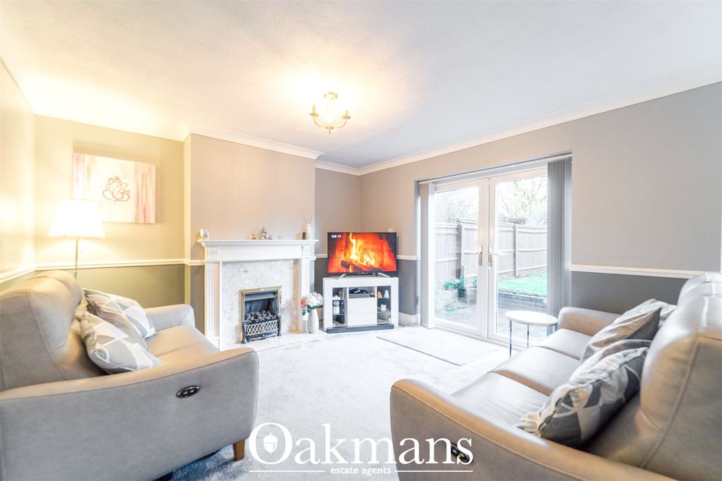 Property photo 2 of 22 Picture No. 15