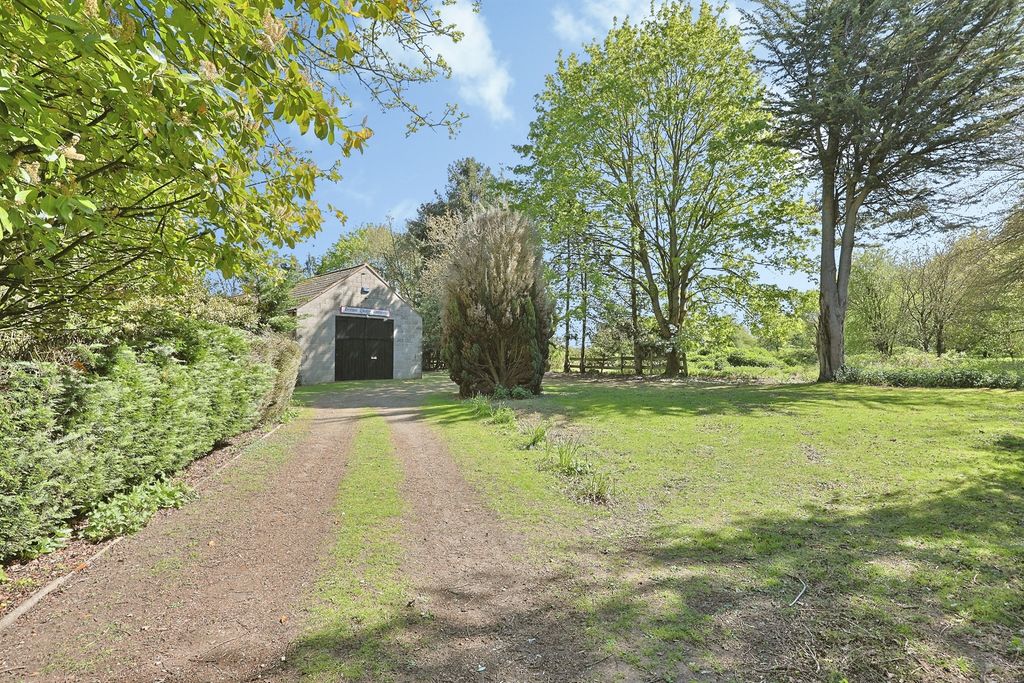 Additional image 15 of 4 bed detached bungalow for saleFen Road, Scarning, Dereham NR19