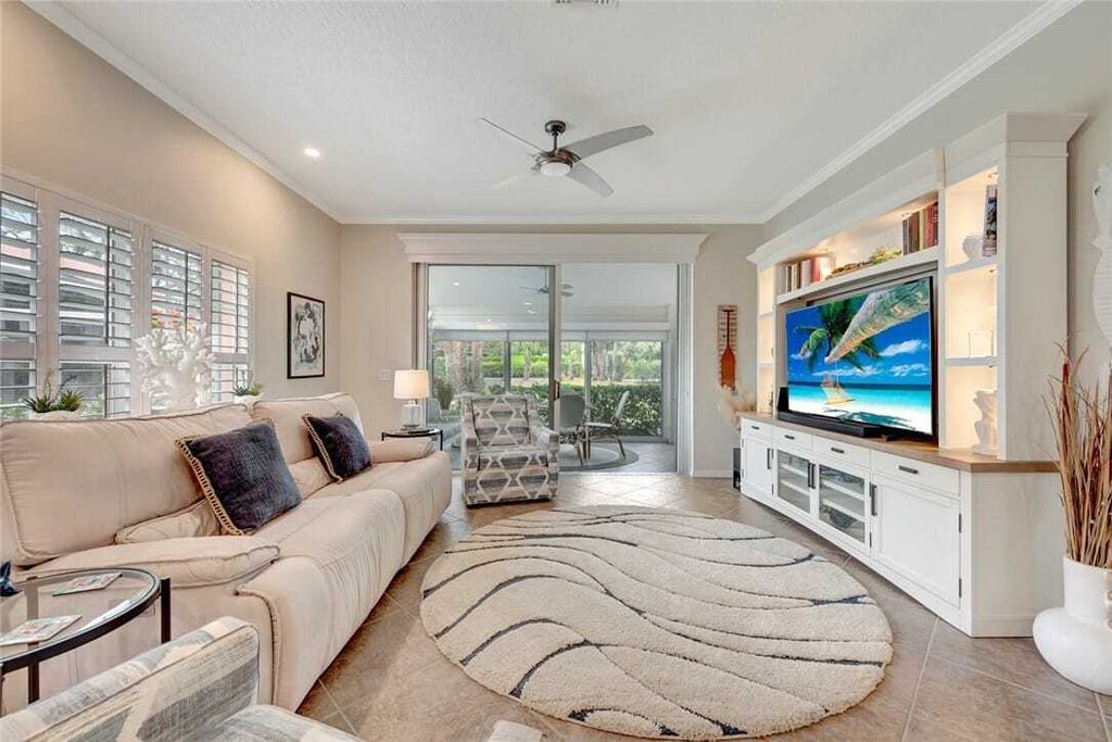 Property photo 1 of 30