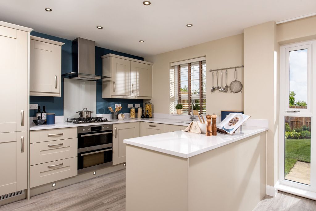 Property photo 2 of 10 Radleigh