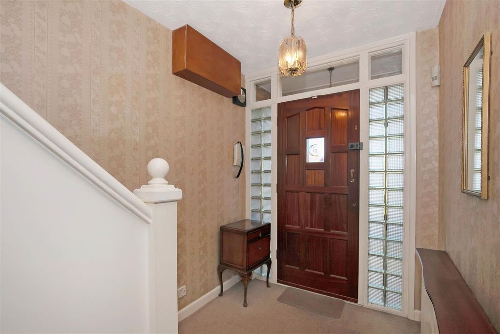 Property photo 2 of 27 Img_8059.Jpg