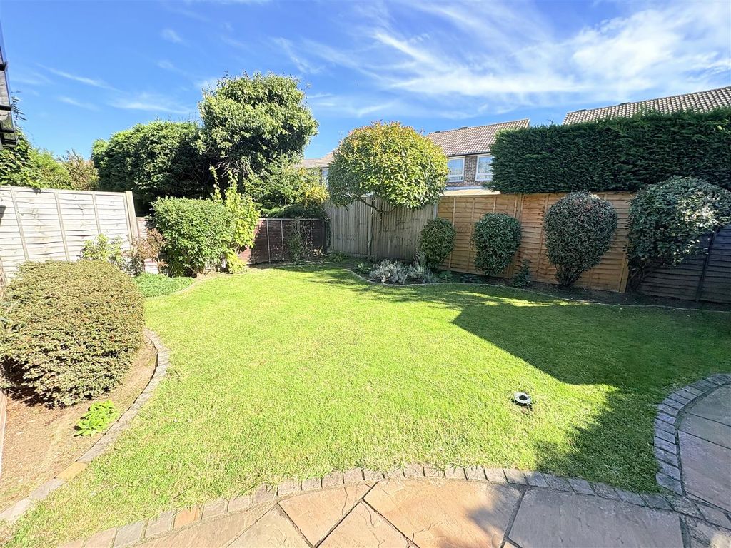 Property photo 3 of 17 Img_2327.Jpg