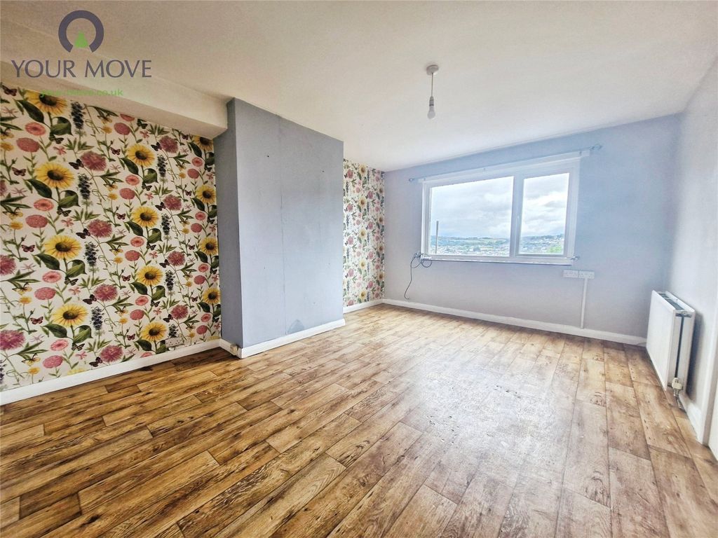 Property photo 2 of 8 Picture No. 03