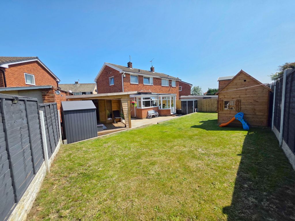 Property photo 1 of 21