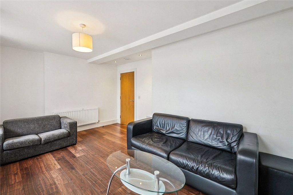 Property photo 2 of 14 Picture No. 07