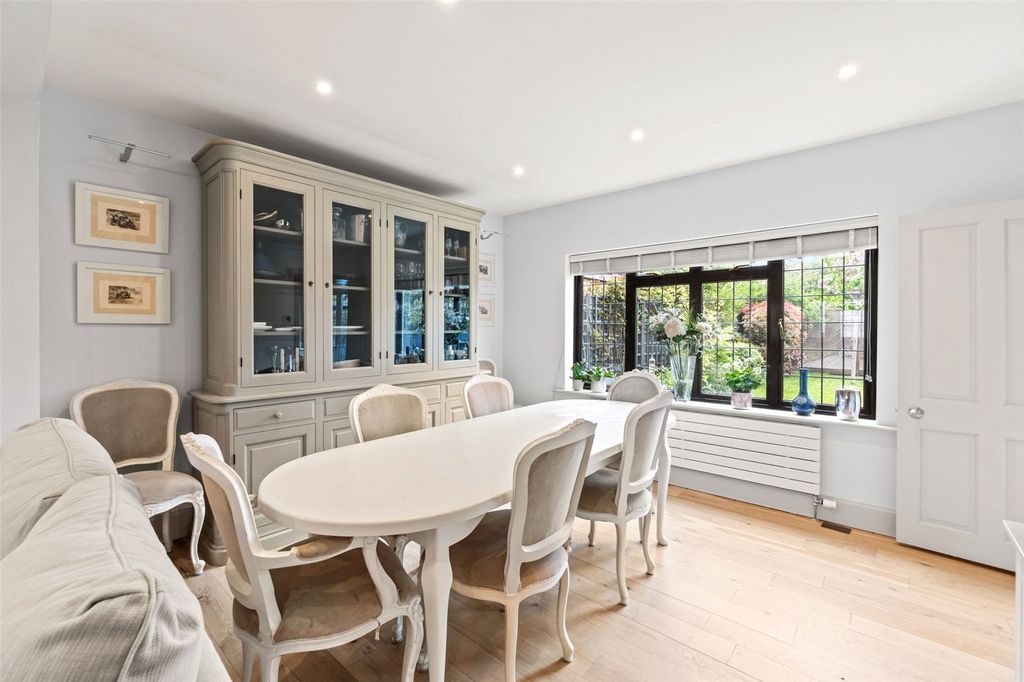 Additional image 8 of 5 bed detached house for saleCourtlands Avenue, Hampton TW12