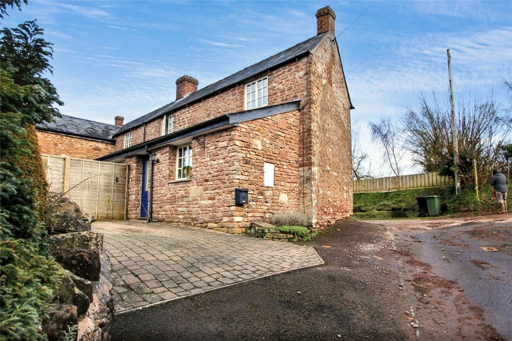 Property photo 1 of 8 Picture No. 01