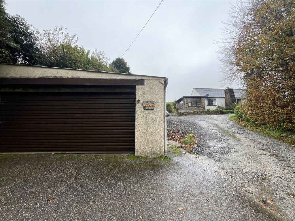 Property photo 2 of 17 Picture No. 01