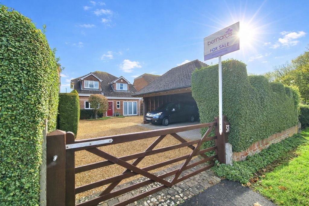 Property photo 1 of 18 Exterior