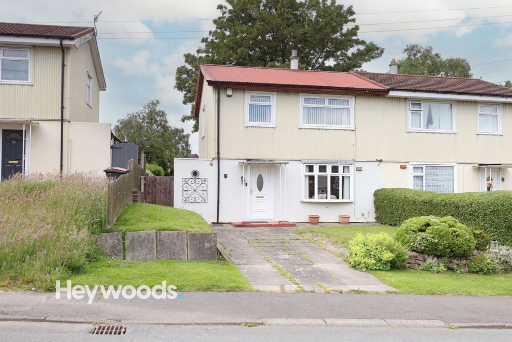 Property photo 1 of 39