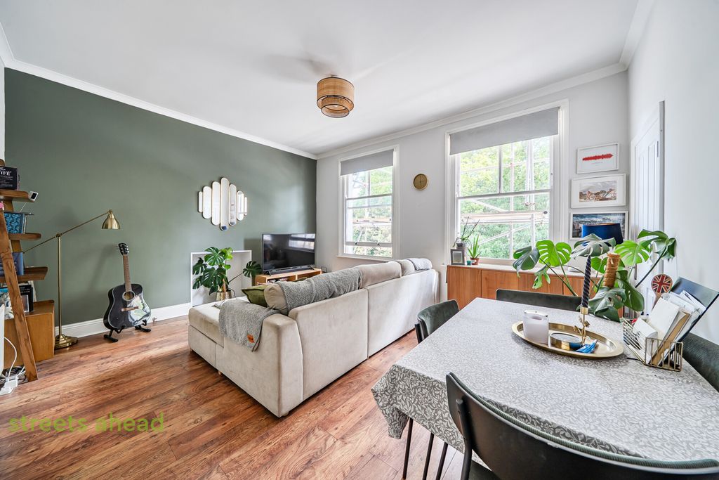 Property photo 2 of 12 28Feeb2d-cc45-459...