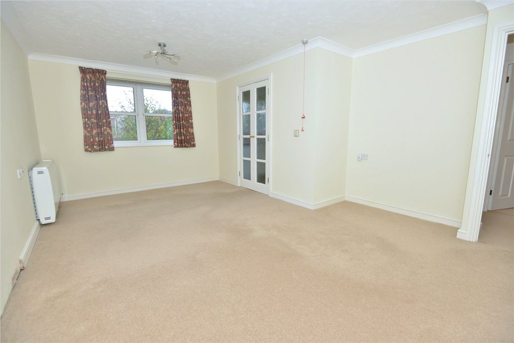 Property photo 3 of 8 Picture No. 07