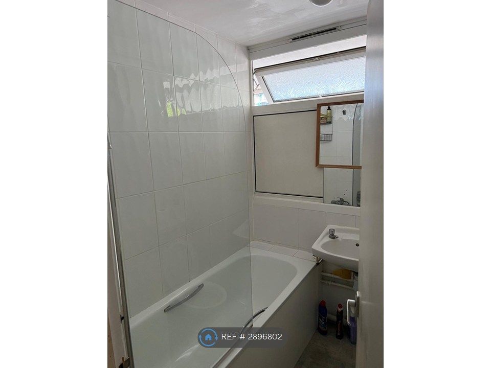 Property photo 3 of 3