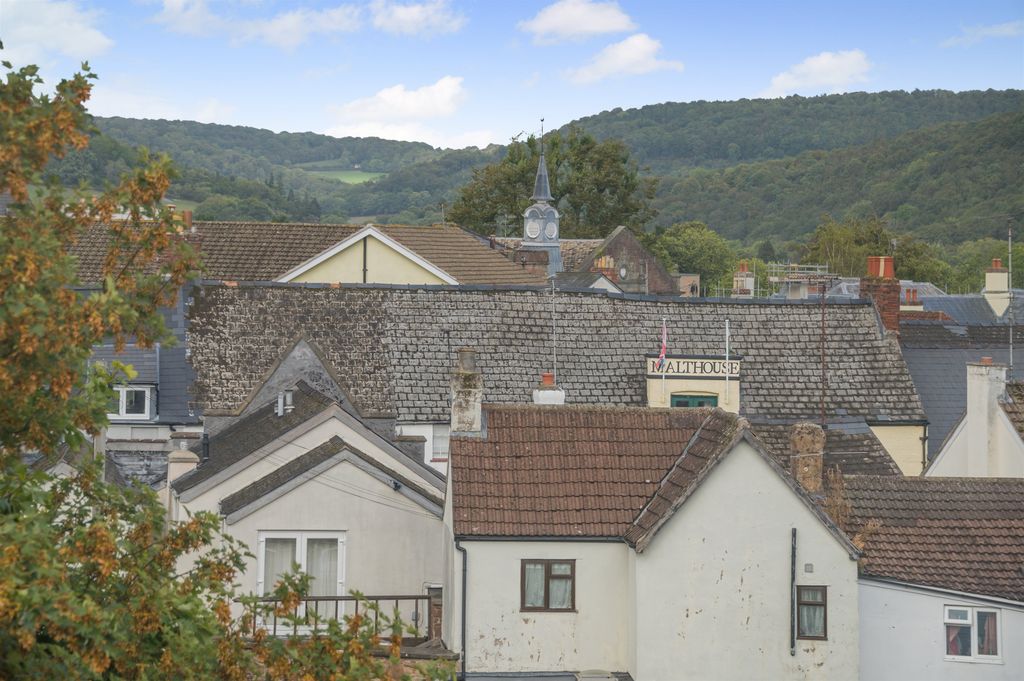 Additional image 21 of 2 bed flat for saleBeaufort Arms Court, Monmouth, Monmouthshire NP25