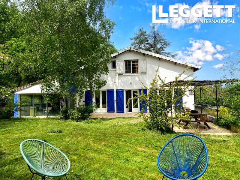 Property photo 1 of 10