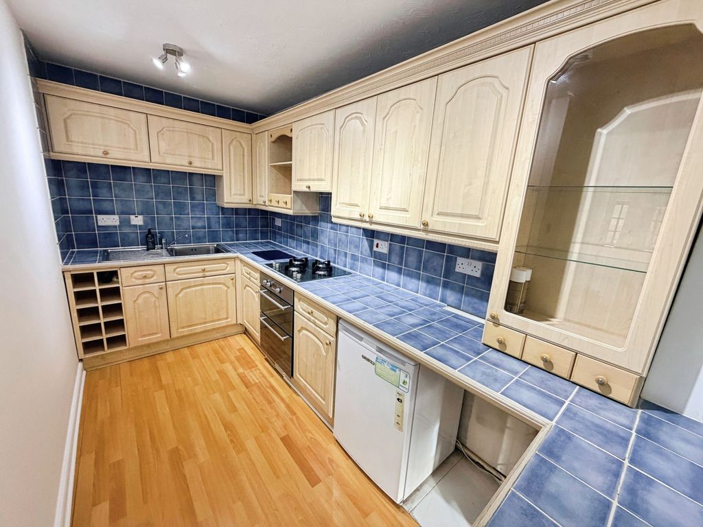 Property photo 2 of 13 Kitchen