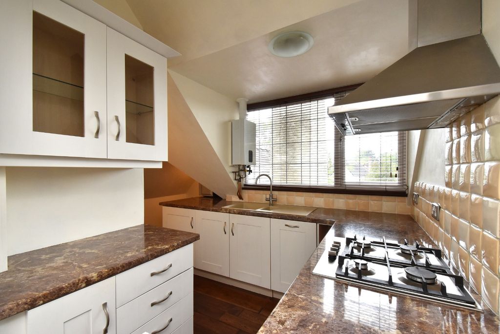 Property photo 3 of 11 5161533