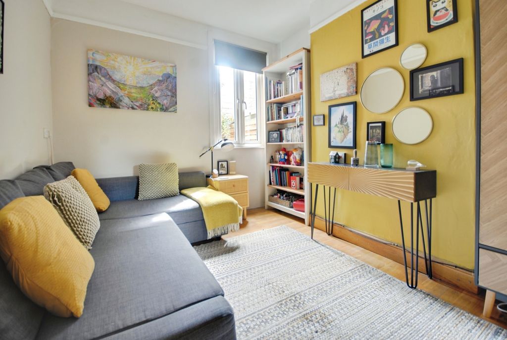 Property photo 3 of 12 Pbox-Img.Jpg