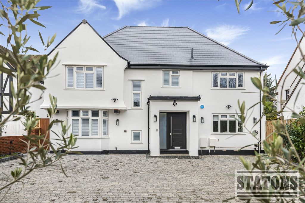 Property photo 1 of 28 Picture No. 92