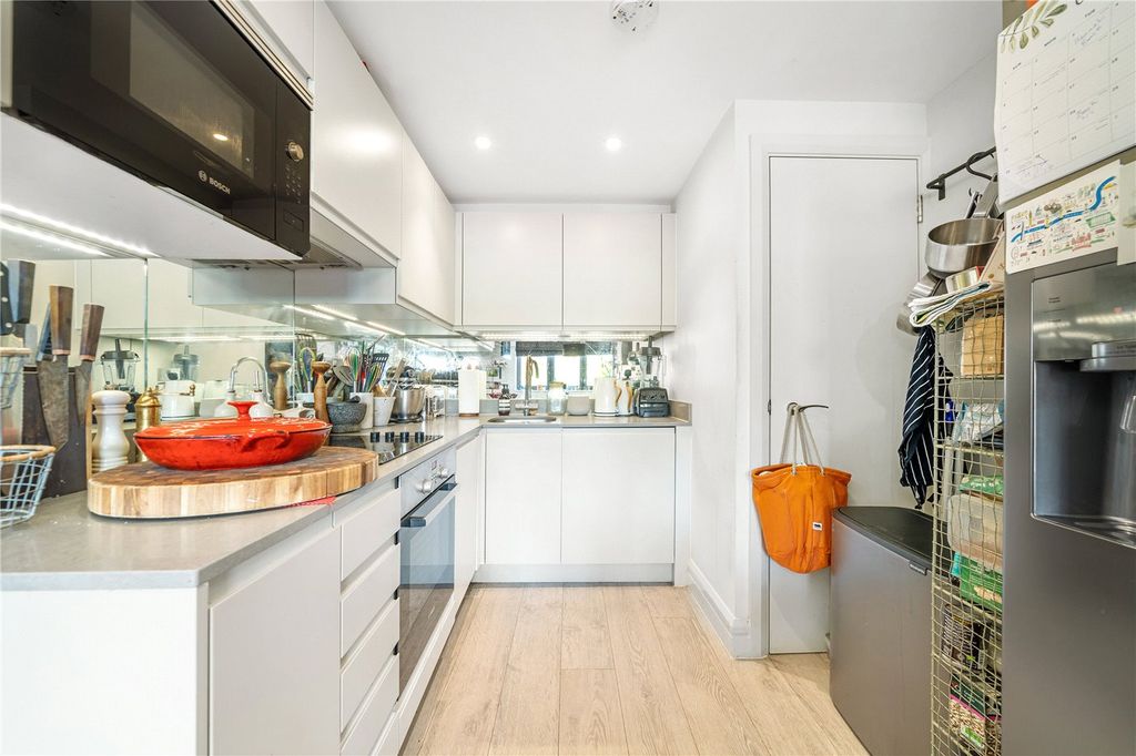 Property photo 3 of 15 Kitchen