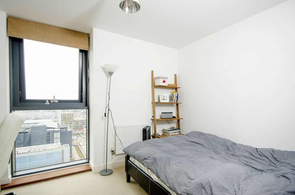 Property photo 3 of 7
