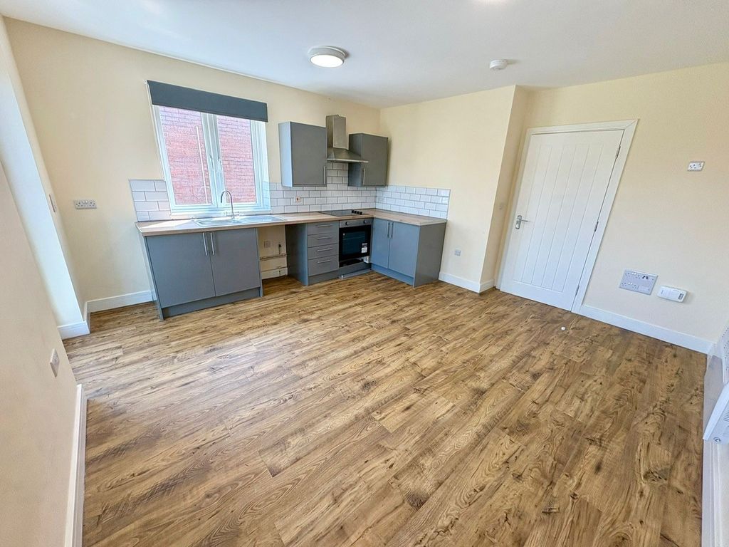 Property photo 2 of 6