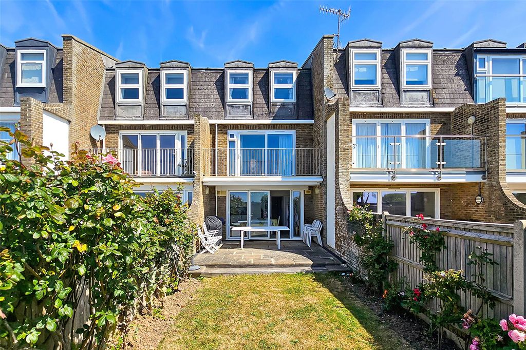 Property photo 1 of 18 Picture No. 22