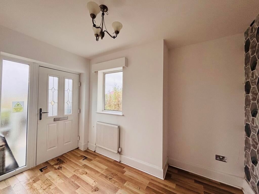 Property photo 3 of 26