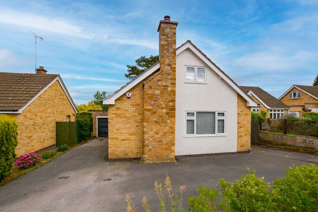 Property photo 1 of 35