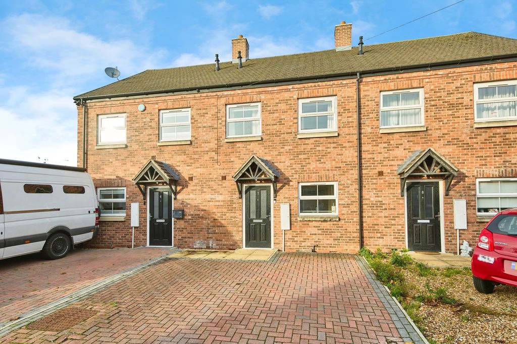 Property photo 1 of 15 Pbox-Img.Jpg