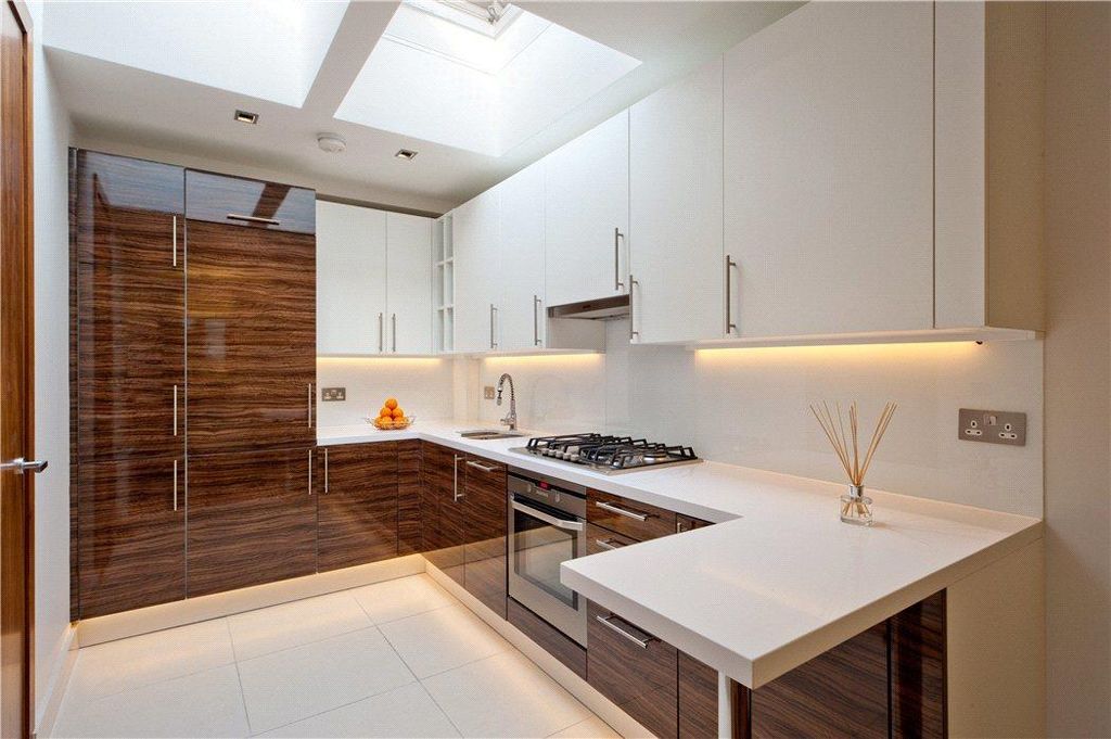 Property photo 2 of 7 Image