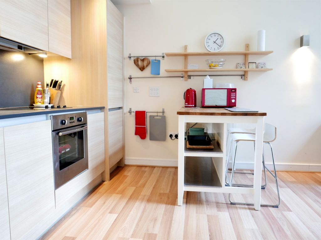 Property photo 2 of 11