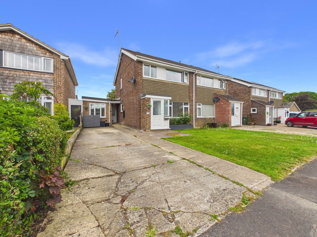 Property photo 1 of 18