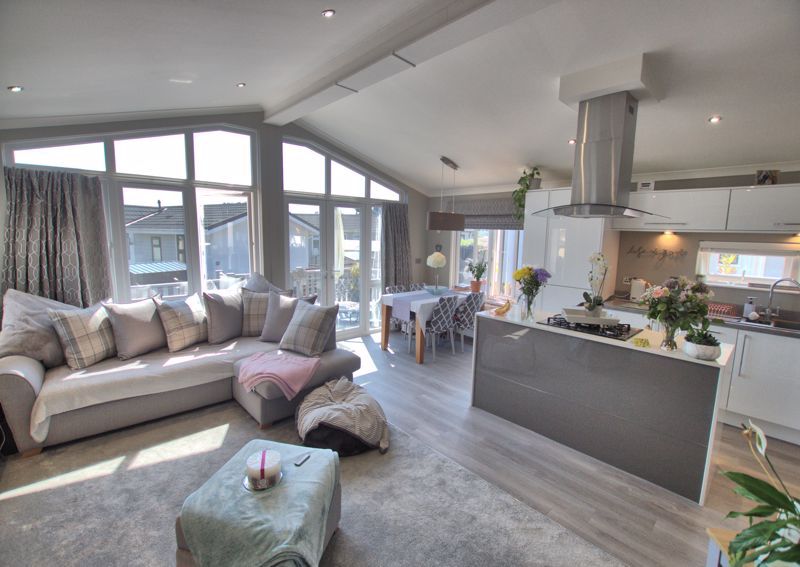 Property photo 3 of 25 Living Area