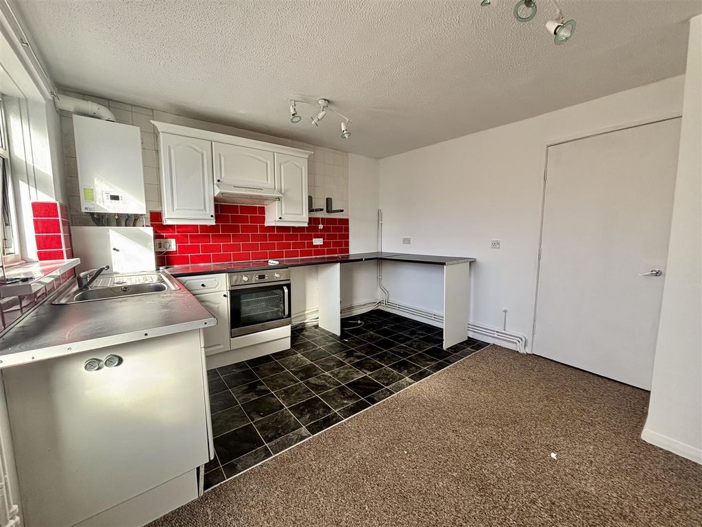 Property photo 3 of 11 Img_2323.Jpeg