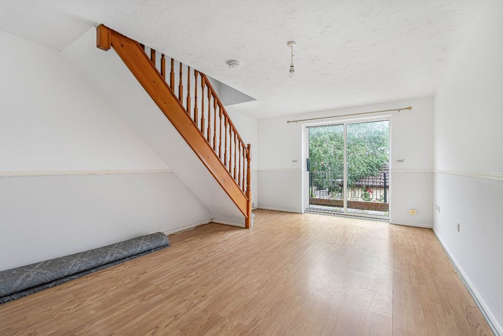 Property photo 3 of 10 Picture No. 05