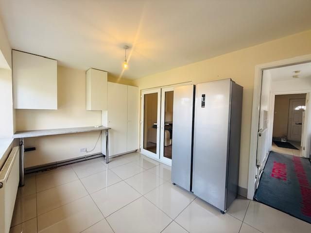 Property photo 2 of 8 Photo 2